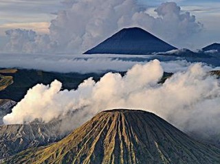 富士山，沉睡300年的火山之谜，随时可能醒来